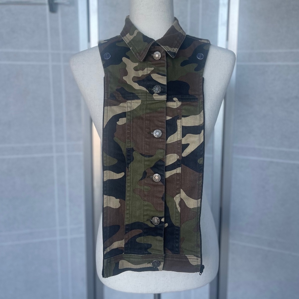 NWOT Veronica Beard Camo Sl;ate Dickey sz O/S